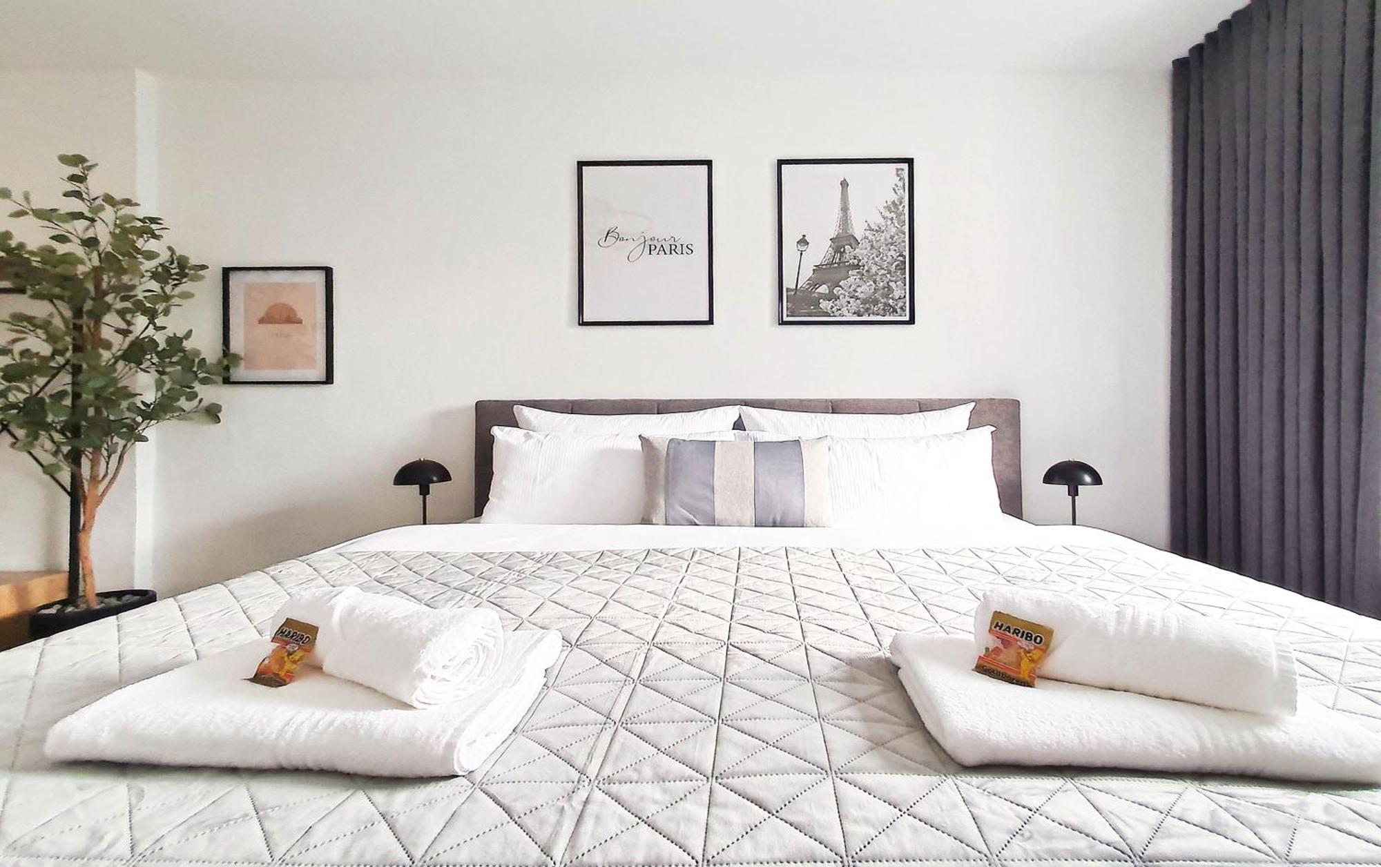 Livation - Apartments Hamm-Mitte - 2 Zi - Nespresso - Smarttv - Freewifi - Ausgestattete Kueche - 24H Check-In - Bis 4 Pers Pro Apartment Hamm  Exterior foto